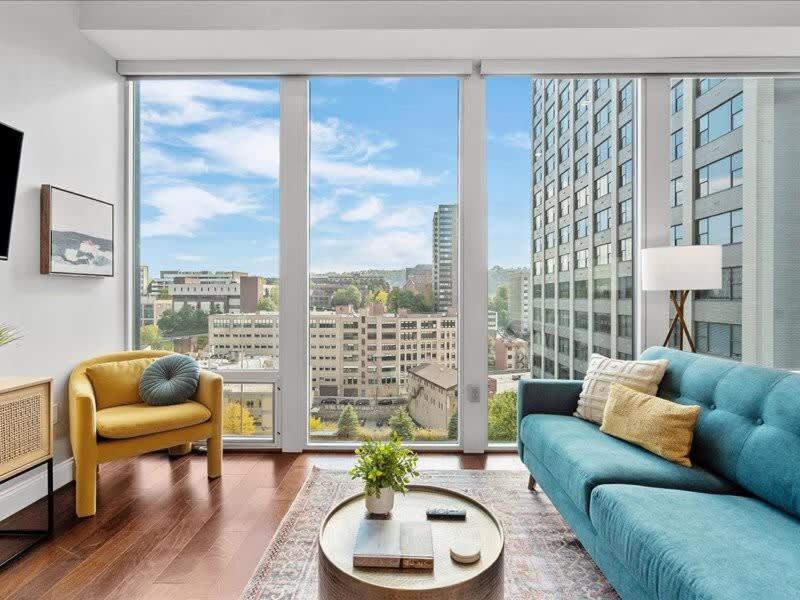 Cozysuites 1Br, Ppg Paints Arena, Pitts Pittsburgh Eksteriør billede
